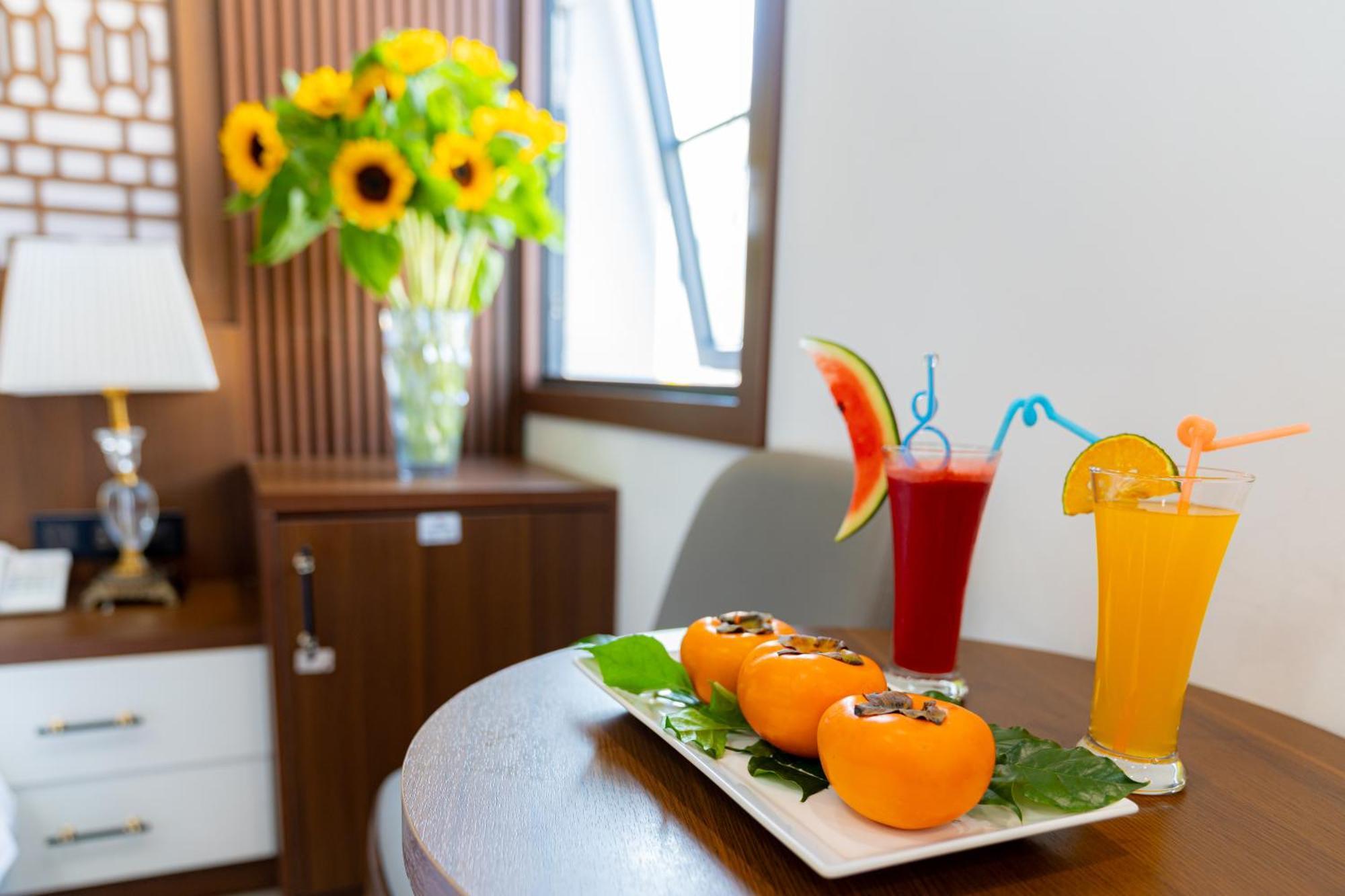 Sunland Halong Hotel And Restaurant Ha Long Exteriör bild